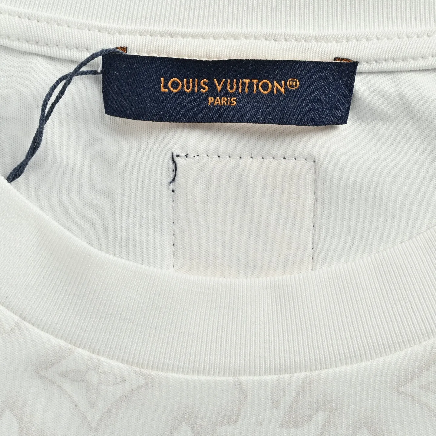 Louis Vuitton/ MONOGRAM